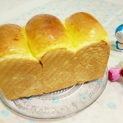 牛奶土司的做法[图]