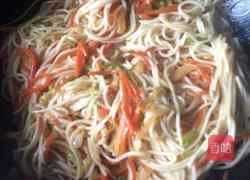 蒜香胡萝卜拌面的做法图解9