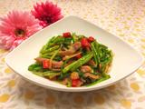 野芹炒腊肉的做法[图]