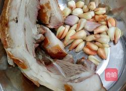 烧肉炒兰豆的做法图解1