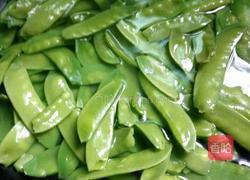 烧肉炒兰豆的做法图解3