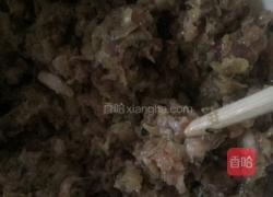 猪肉酸菜包子的做法图解3