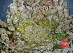 孜然牛肉的做法图解4