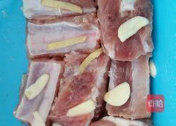 酸汤火锅的做法图解1