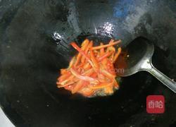 韭菜炒蚕豆的做法图解3
