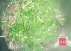 韭菜炒鸭血的做法图解4