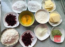 抹茶蔓越梅曲奇的做法图解1