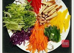 五彩缤纷凉拌菜的做法图解3