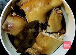 药膳山药炖猪蹄的做法图解1