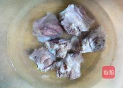 土茯苓筒骨汤的做法图解4