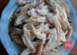 红烧鸡翅尖的做法图解1