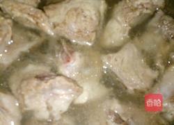 山药小排养生汤的做法图解2