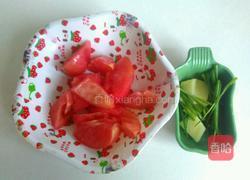 番茄猪肝汤的做法图解2