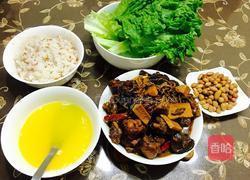 榛蘑冬笋炖三黄鸡的做法图解14