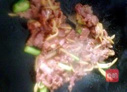 姜丝萝卜炒牛肉的做法图解7