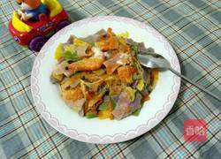 胡萝卜炒五彩面片的做法图解5