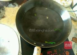 油菜腊肉面的做法图解3