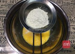 蛋糕甜甜圈的做法图解6