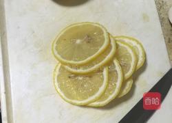 柠檬蜂蜜水的做法图解1
