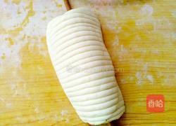 椒盐贝壳花卷的做法图解17