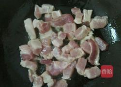 红烧肉炖土豆的做法图解1