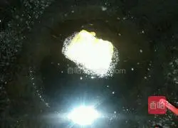 Illustration of how to make egg pancakes with golden steamed buns 4