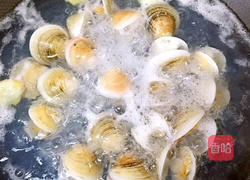 青蛤蒸水蛋的做法图解3