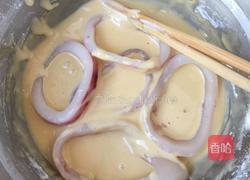 炸鱿鱼圈的做法图解3