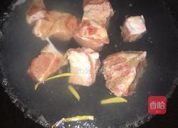 山药排骨汤的做法图解2