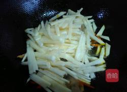 白地瓜炒肉丝的做法图解6