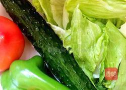 金枪鱼鸡蛋三明治的做法图解1