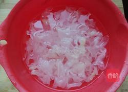 泡银耳的做法图解2