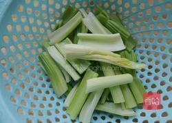 泡银耳的做法图解3