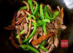 青椒牛肉炒豆干的做法图解6