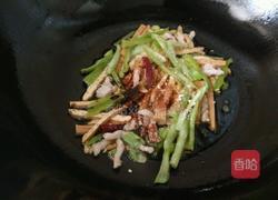 香干青椒肉丝拌面的做法图解8