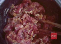 木耳炒肉的做法图解1