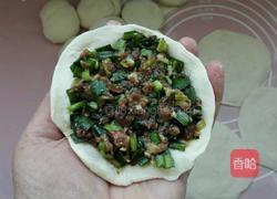 牛肉韭菜馅饼的做法图解6