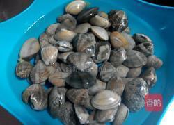 爆炒花蚬的做法图解1