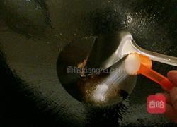 鹌鹑蛋红烧排骨的做法图解7