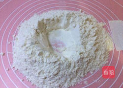 酥皮软饼的做法图解1