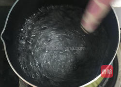 溏心水波蛋的做法图解3