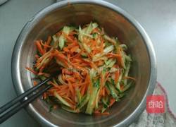 油炸酥皮春卷的做法图解1