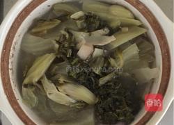 粉肠酸菜煲的做法图解6