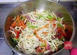 新疆拉条子炒面的做法图解7