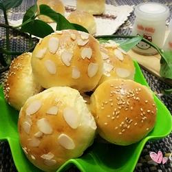酸奶小面包（纯手工版）的做法[图]
