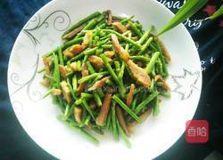 腊肉炒芦蒿的做法图解6