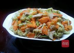 胡萝卜菜花炒肉片的做法图解7