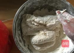 葱花火腿肠卷的做法图解1