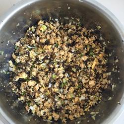 香菇木耳鸡蛋粉条素馅的做法[图]