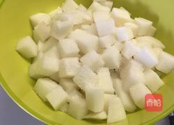 辣味柠檬白萝卜丁的做法图解2